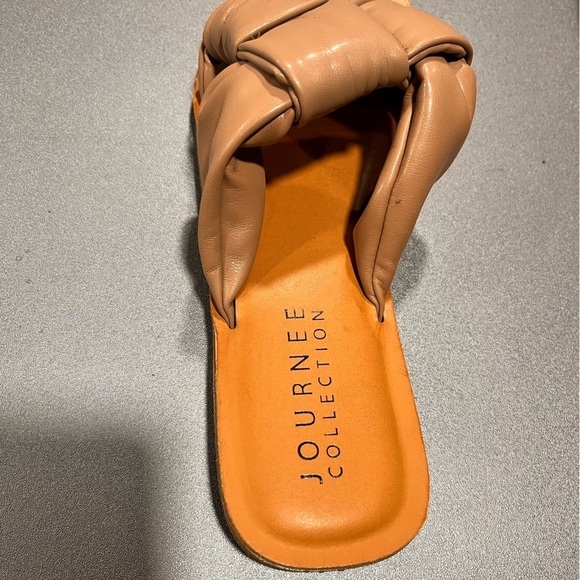 NWOT JOURNEE COLLECTION Tru Comfort Kianna Sandal Brown 7.5 Boho Cottagecore - Picture 8 of 10